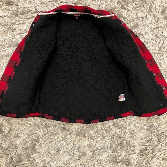 Canadiana Fleece Jacket - youth size 10-12 - Picture 3 of 4